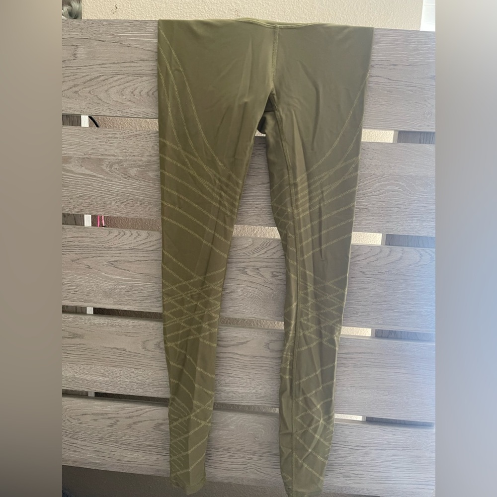 Lululemon leggings (6)